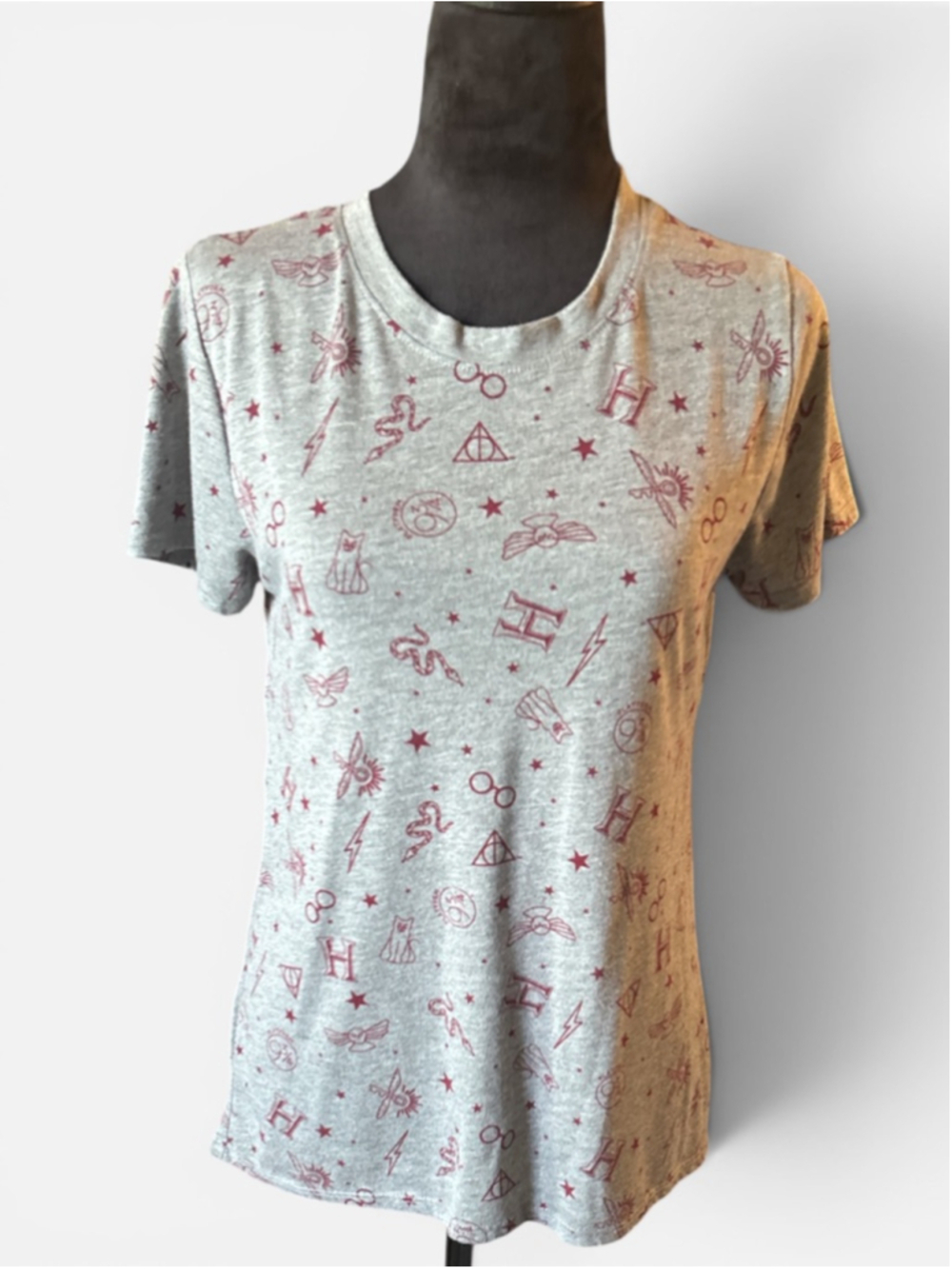 EUC Harry Potter Grey/Maroon Shirt - Size M